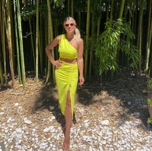 zara draped cut out neon green lime dress sz xl